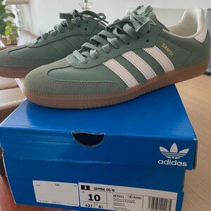 Adidas Samba OG silver green/gum sole, Women size 10